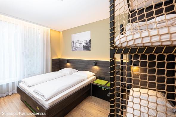 vsuperiorfamilienzimmer1_l1060480_vomberg vsuperiorfamilienzimmer1_l1060480_vomberg